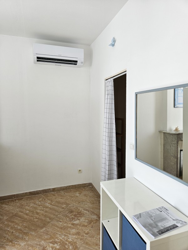 Rénovation énergétique à la Ciotat : pompe à chaleur Air/Air réversible Mitsubishi Electric.